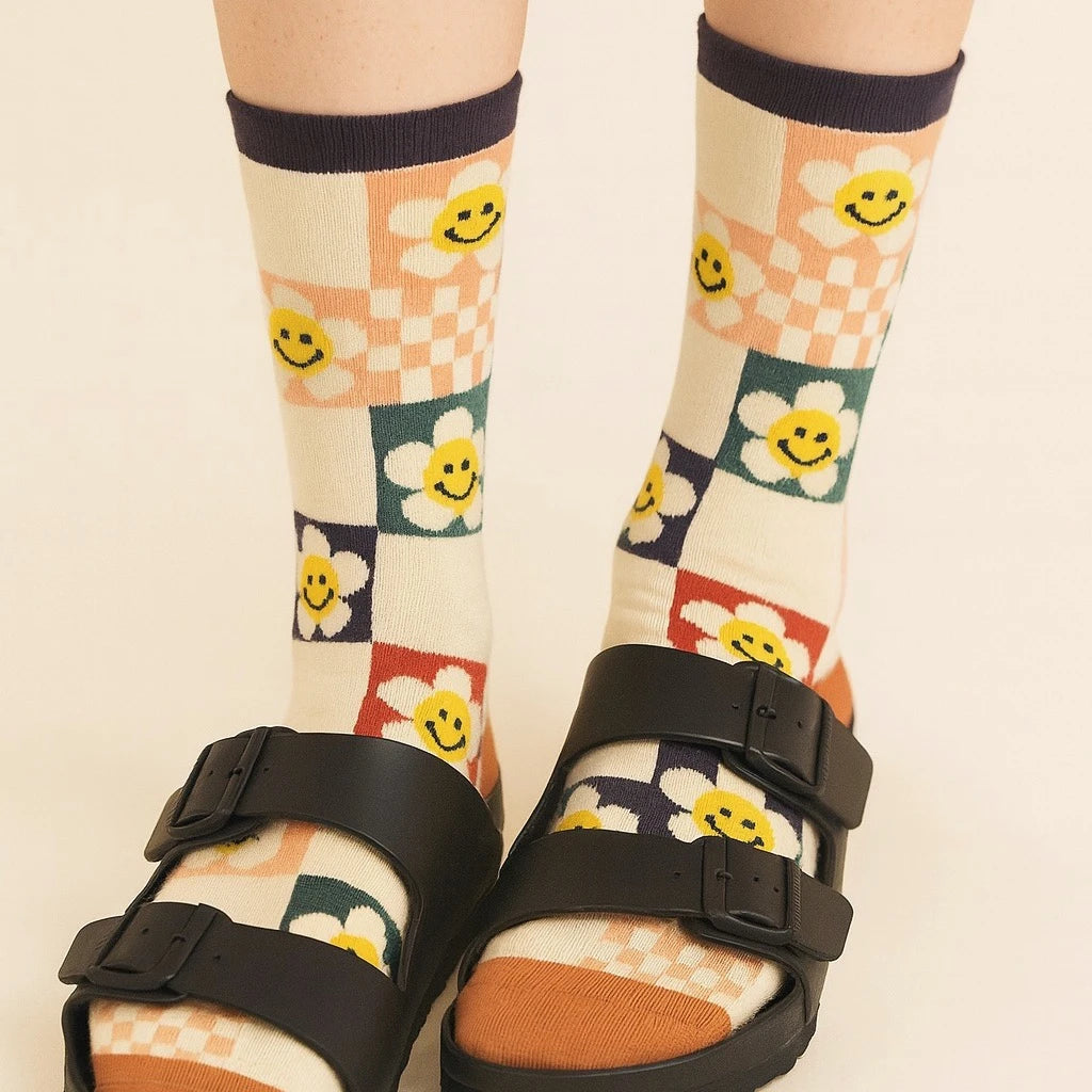 Don't Worry, Be Happy Pattern Crew Sock
