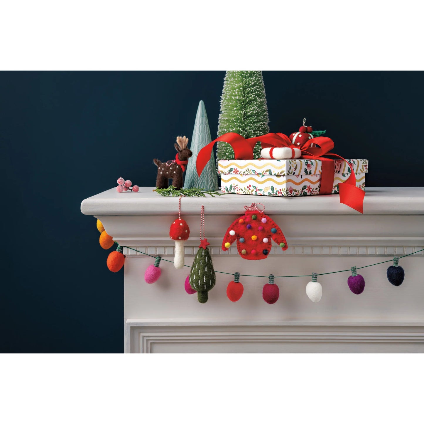 Felt Spirits Bright Garland