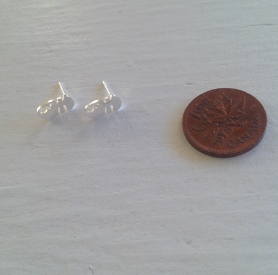Vogue Feminine Face Silhouette Stud Earrings Silver