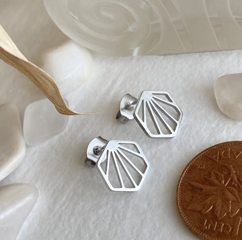 Metropolis Hexagonal Fan Stud Earrings Silver
