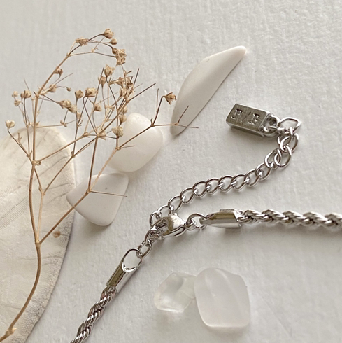 Ocnus Rope Chain Necklace in Silver