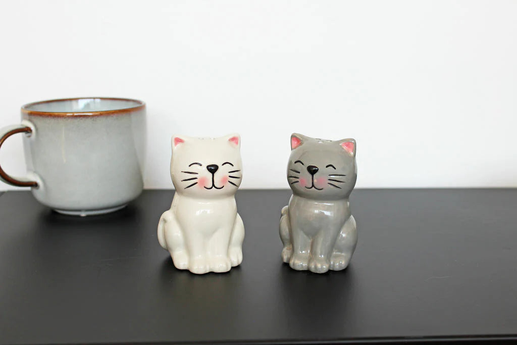 Cat Salt & Pepper Shakers