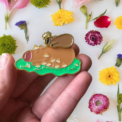@31 Capybarbaras Enamel Pin