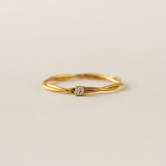 Yara CZ Twisted Ring