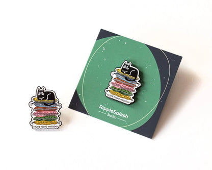 @86 Funny Lazy Cat Enamel Pin