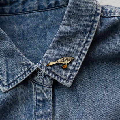 @1 Reaching Cute Goose Enamel Lapel Pin