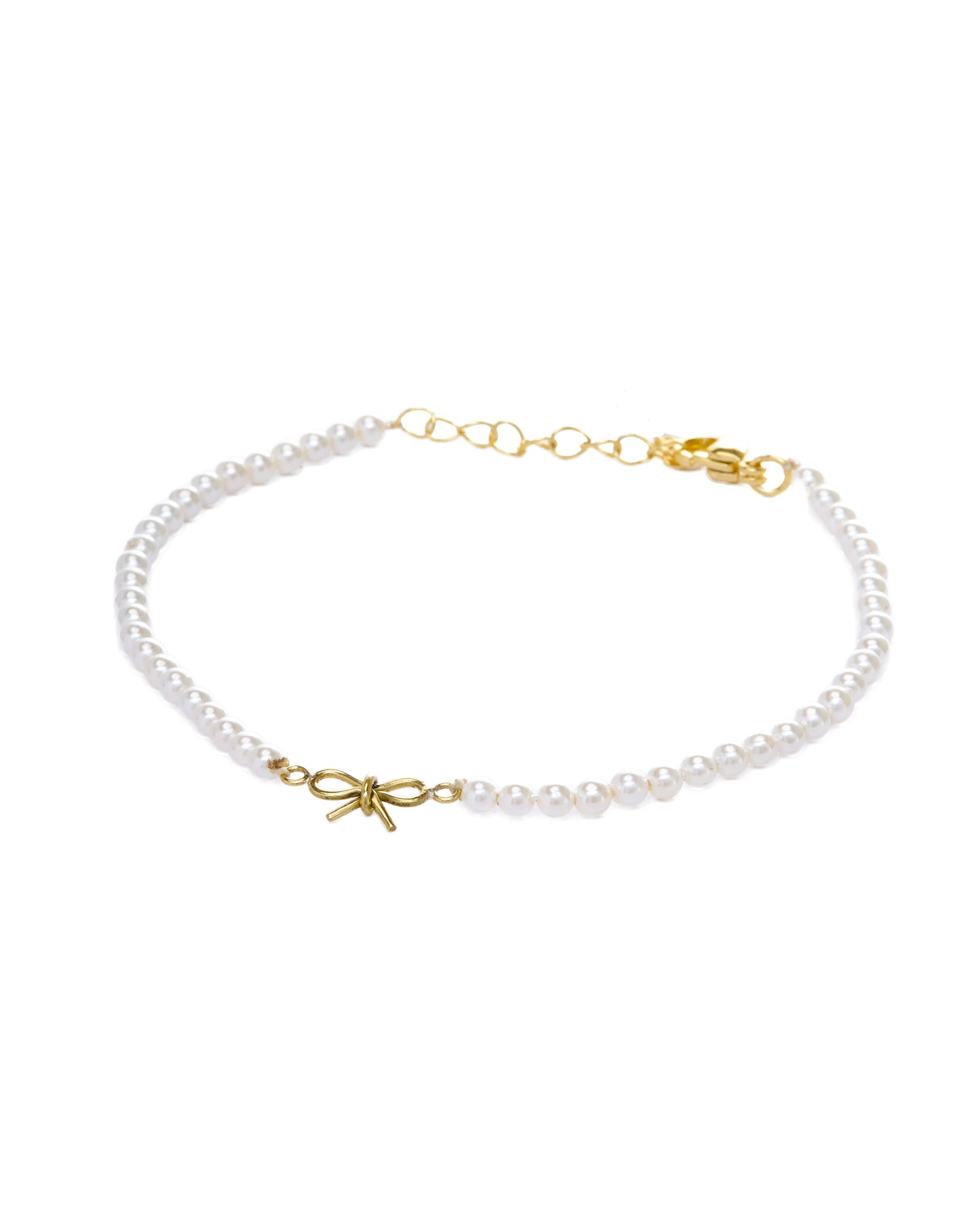 Coquette Bracelet Pearls w/Gold Bow