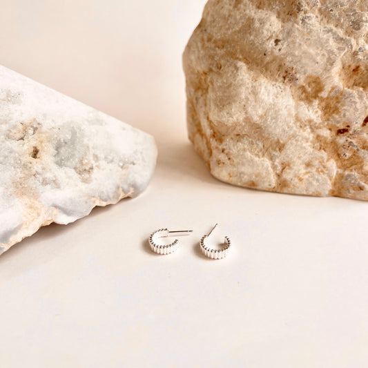 Tiny Ribbed Hook On Post Earrings