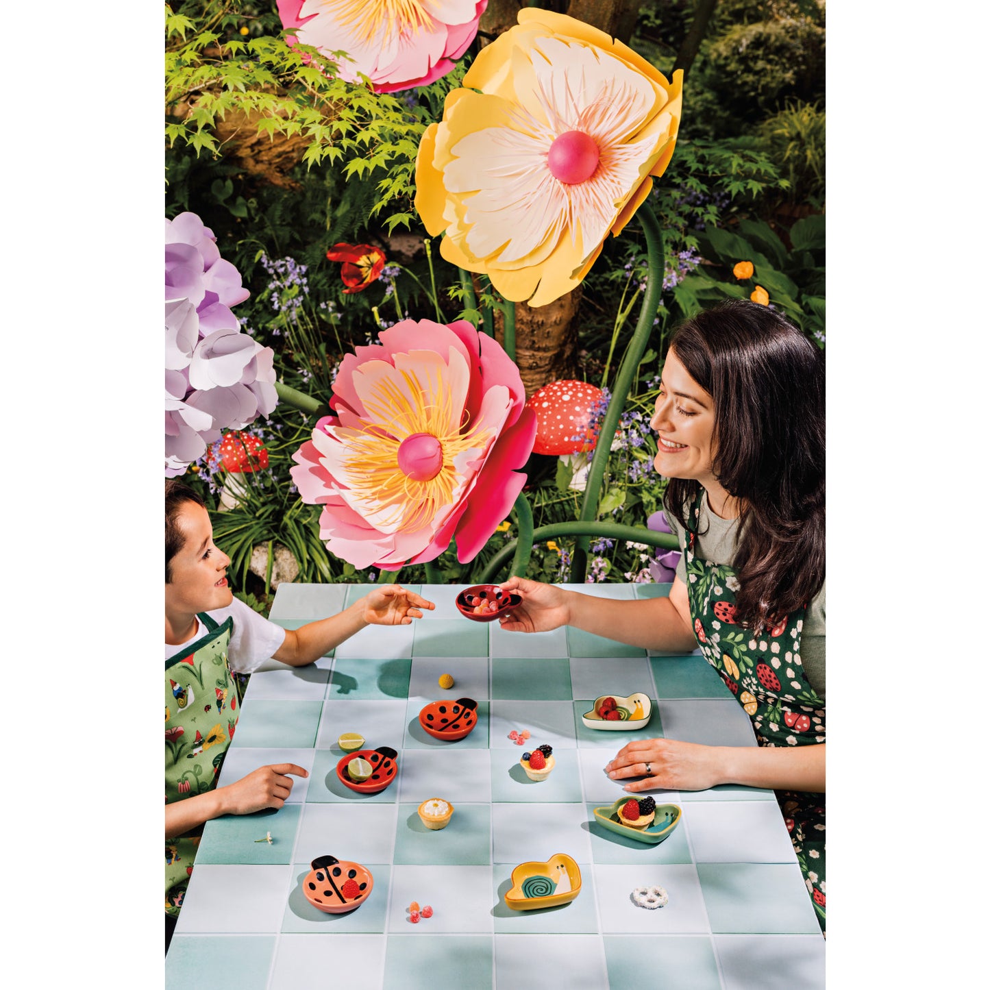 Gnome Grown Snails Pinch Bowls Set of 6