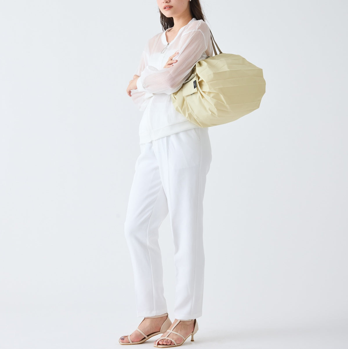 Shupatto Compact Reusable Bag Medium Cashew Nuts
