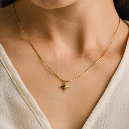 Starboard Charm Necklace Gold