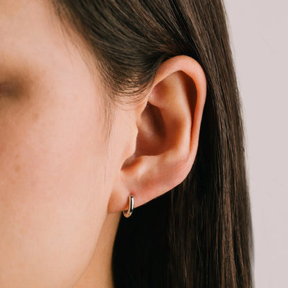 Tube 10mm Huggie Earrings