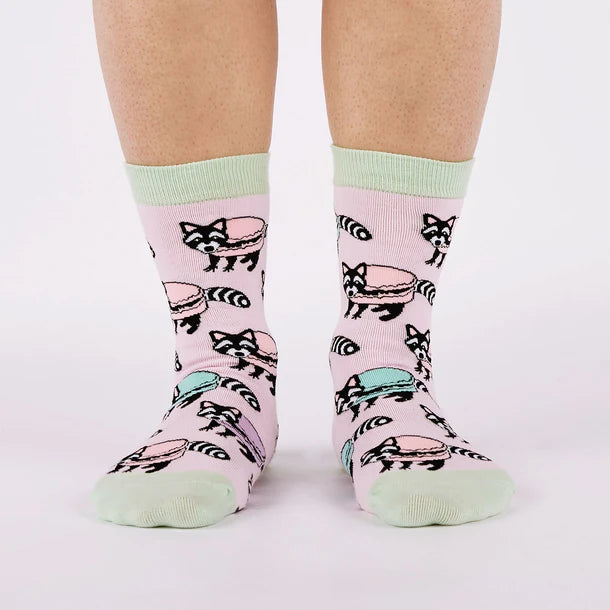 Women's Crew Socks Macaraccoon