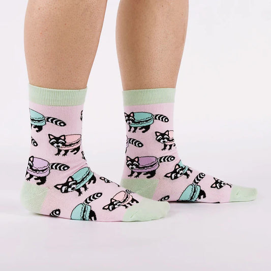 Women's Crew Socks Macaraccoon