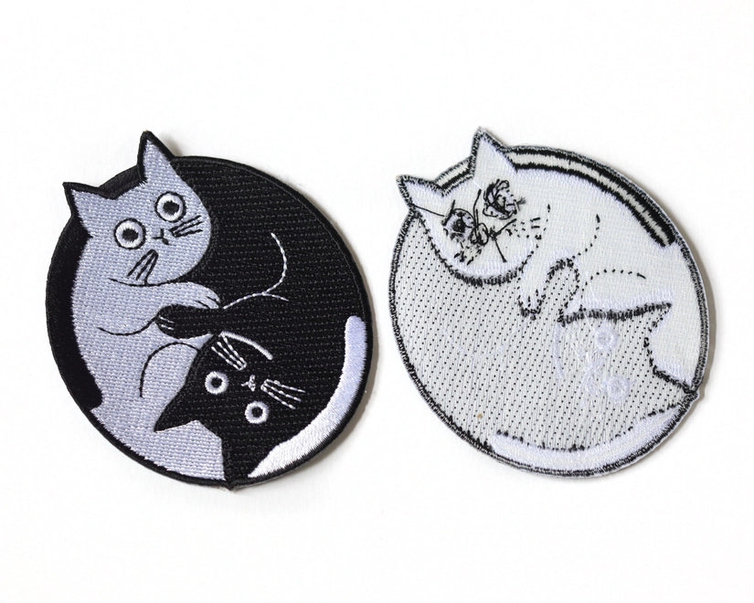 #123 Yin-Yang Cats Iron-On Patch