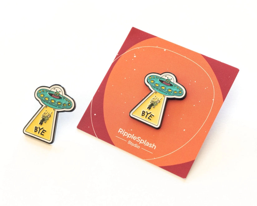 @53 Alien Abduction 'BYE' Enamel Pin