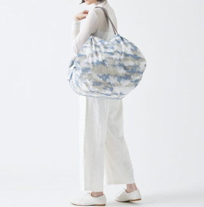 Shupatto Compact Reusable Bag Large Ukigumo Floating Clouds