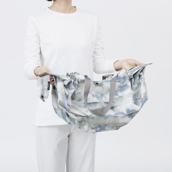 Shupatto Compact Reusable Bag Large Ukigumo Floating Clouds