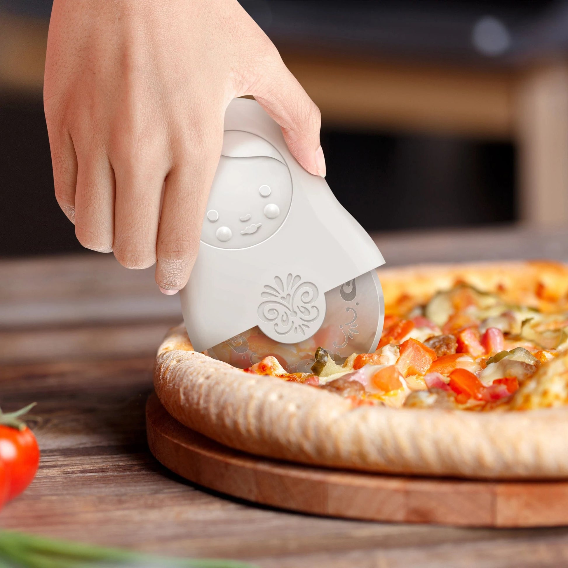 Pizza Cutter with Detachable 3.5 Cutting Wheel