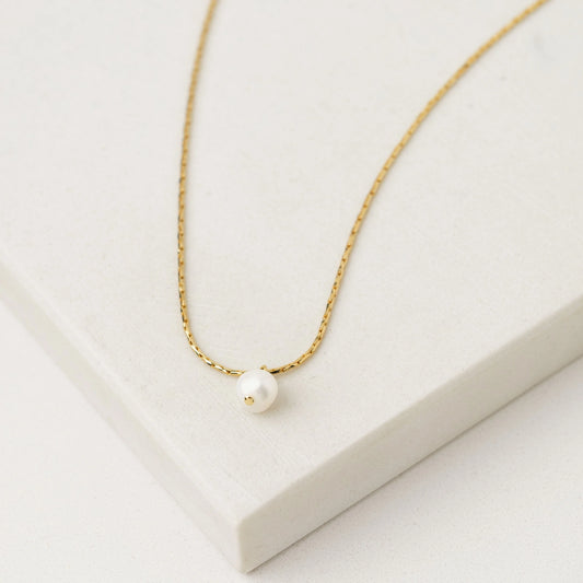 Amari Pearl Necklace Gold